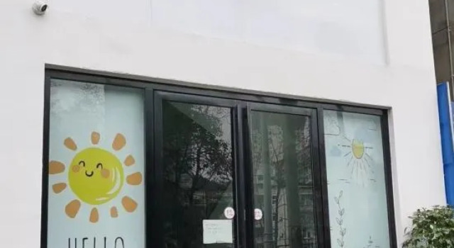 Xingfuli Homestay, Prenota Hotel Hotel a Enshi Prefecture con parcheggio, Parcheggio