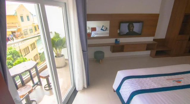 Семейный номер Standard с балконом Mermaid Seaside Hotel
