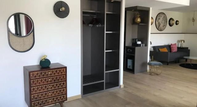 Hotel La Villa Port d Antibes & Spa