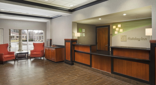 Holiday Inn Grand Rapids-Airport, Boek Hotel Grand Rapids Michigan