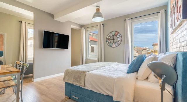 Люкс Premium Luxurious Suites Elegance