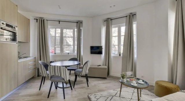 351 Suite Jean Yves Great Studio PMR Paris, Забронировать Апартаменты/квартира Апартаменты 13-й округ: Площади Италии - Ле-Кремлен-Бисетр, Апартаменты/квартира
