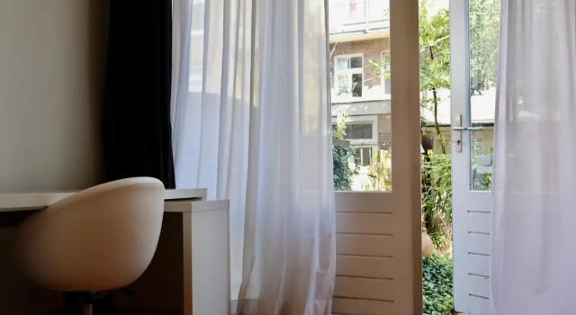 Апартаменты Frankendael Apartments