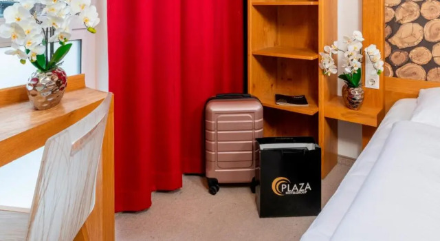 Номер Comfort Отель Plaza Inn Dachau - München