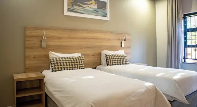 Номер Superior Regal Inn Hotel Midrand