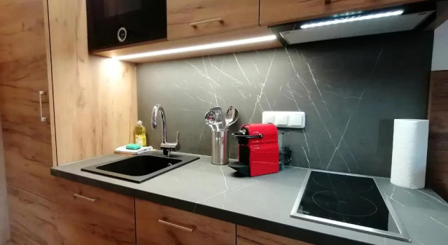 Апартаменты c 1 комнатой с видом на город GOLDEN STAR - Premium Apartments