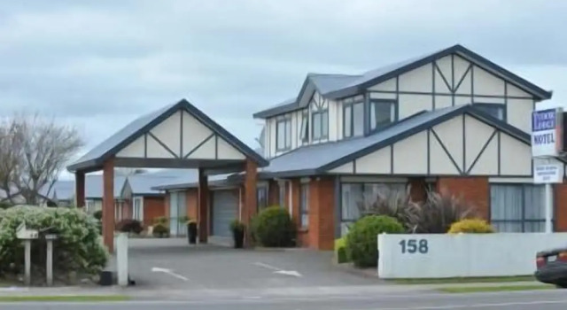 Tudor Lodge Motel, Rezerwuj Motel Hotele w Taranaki ze śniadaniem, Śniadanie