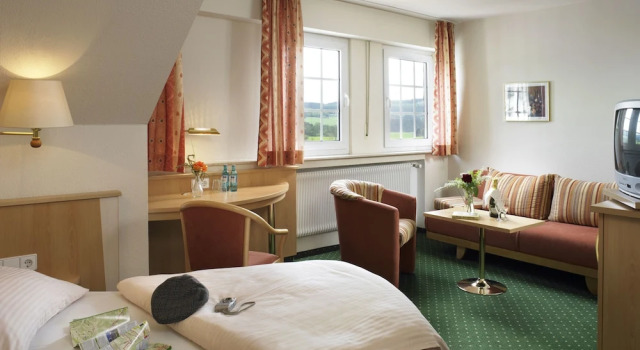 Hotel-Restaurant Gasthof Steinhoff, Забронировать Отель Финнентроп Зауэрланд