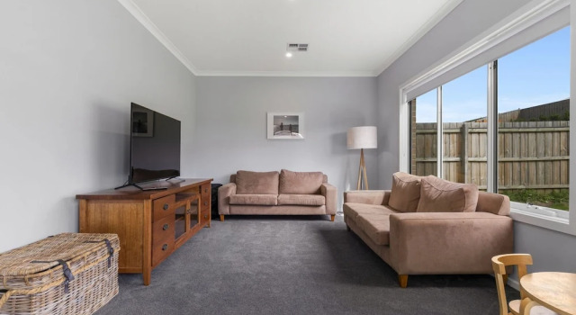 Breeze ON INN - Surf Side - Free Wifi & Netflix, Book Hotel Inverloch 