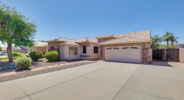 Коттедж 3 Mi to SanTan Village: Home w/ Covered Patio