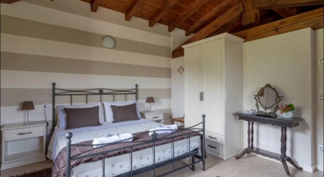 Номер Deluxe B&B Ronco degli Ulivi
