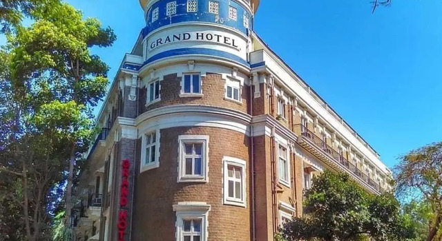 Двухместный полулюкс Grand Hotel Mumbai - Ballard Estate, Fort