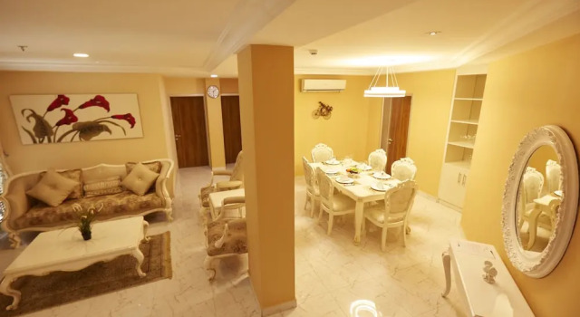 Апартаменты Royal с 2 комнатами Belanova Apartments and Suites