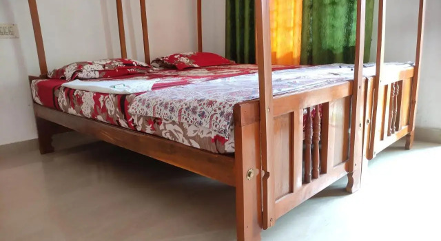 Kaithakuzhi Home Stay