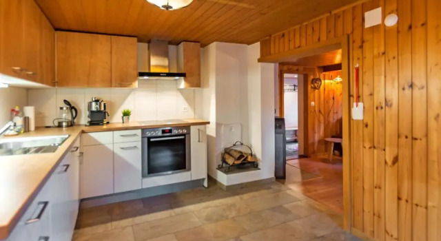 Шале Charming Little Chalet for 6 People & Free Ski Lockers