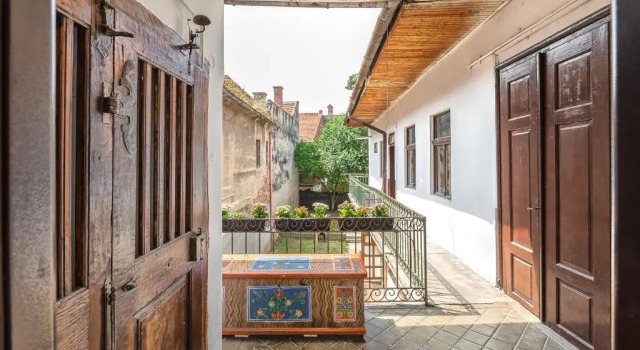Saint John's 22 Brasov