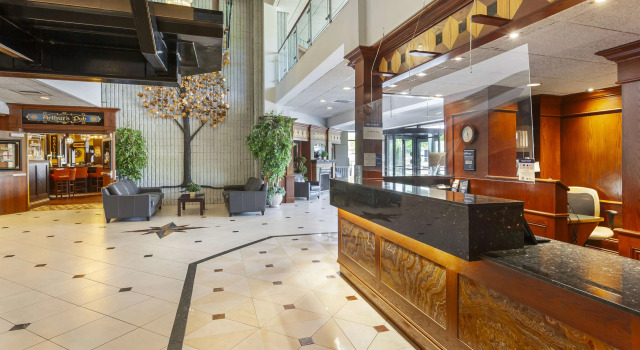 Best Western Plus Cobourg Inn & Convention Centre, Varaa Hotelli  