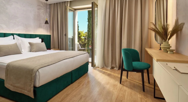 Номер Premium с балконом и с видом на море Hotel Moeesy, Blue & Green Oasis