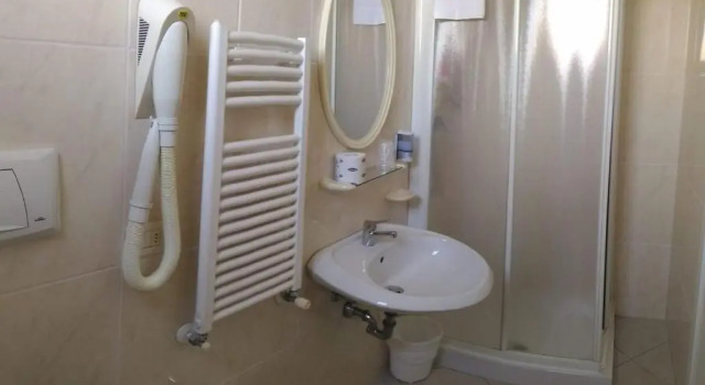 Трёхместный номер Standard с видом на сад Hotel Prestige