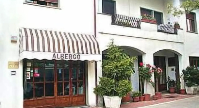 Hotel Boni Cerri
