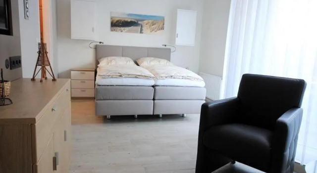 Апартаменты Ferienwohnung-15-mit-Sonnenbalkon-Residenz-Meeresbrandung-Duhnen