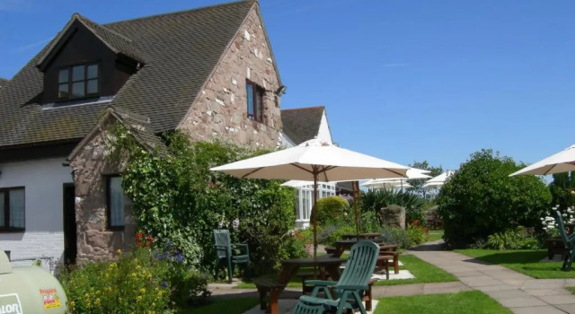 Апартаменты The Bulls Head Inn