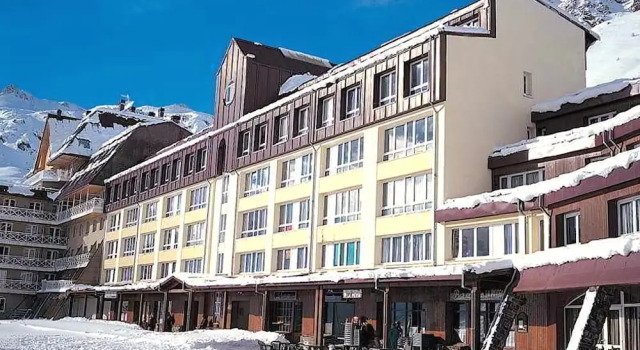 Estudios Hoserval, Buchen Sie Ferienwohnung Jaca 