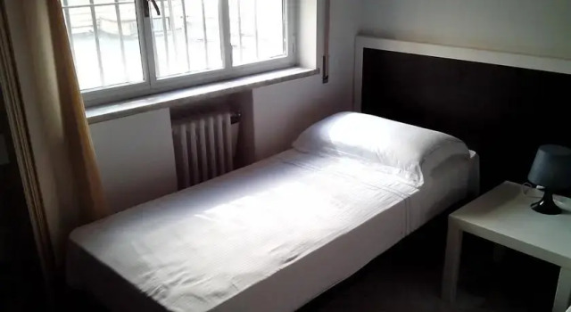 Greta Bed and Breakfast, Забронировать Отель Бари Bari Province, рядом с Малый театр