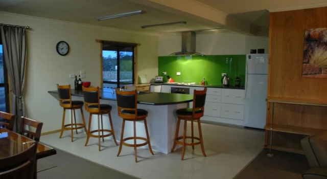 Peace at Paradise, Book Hotel Hotels in Sheffield with Parking, Parking