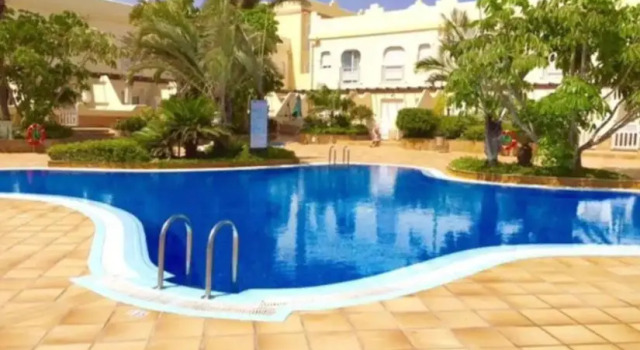 Вилла Townhouse El Sultan, 6 Sleeps, Wi-Fi & Tv package