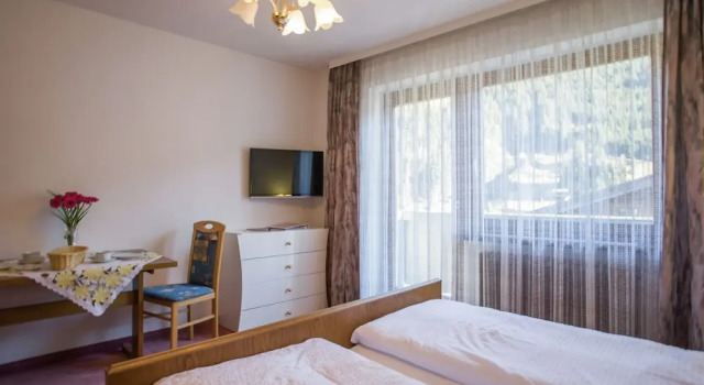 Pleasant Apartment With Ski Storage,balcony, Garden, Parking, Забронировать Апартаменты/квартира Апартаменты Тироля, Апартаменты/квартира