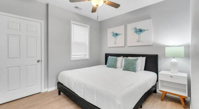 113 N Ohio Full House Outlets Convention Center Parking Sleeps 15