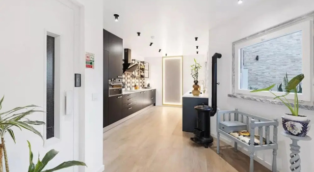 Коттедж Impeccable 4-bed House in São Domingos de Rana