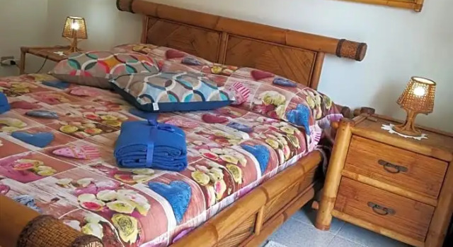 B&B Zia Delia, Prenota Bed & breakfast Villaperuccio Sardegna