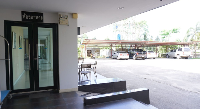 Panatara Hotel, Забронировать Отель Отели Чумпхон 3 звезды, рядом с Chumphon Hospital, 3*