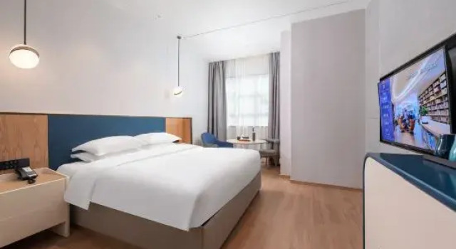Люкс Mehood Lite Hotel (Hangzhou New World E-sports Center Subway Station Branch)