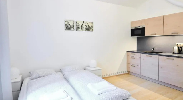 Cute Apartment Zborovska, Забронировать Апартаменты/квартира Отели Праги с парковкой, рядом с Театр Svanda, Парковка
