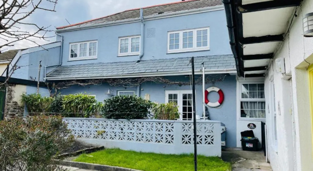 Коттедж Beach Cottage - Nautical-themed Cottage in Central Totnes