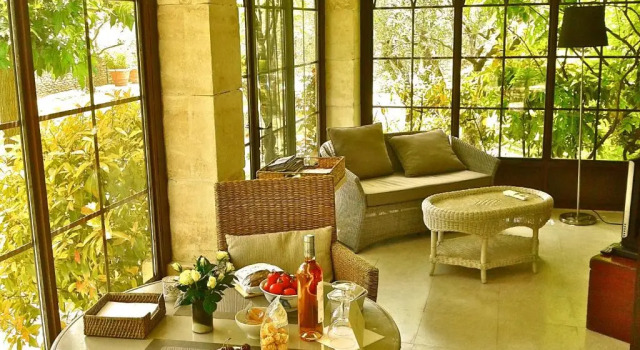 Коттедж c 1 комнатой La Tour des Beaumes à GORDES avec Piscine Privée -