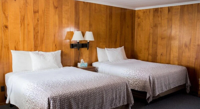 Номер Standard с балконом Park Lake Motel