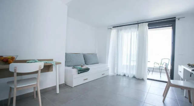 Апартаменты Cavo Blue Coastal Living