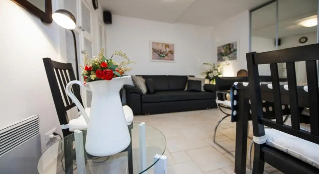 Апартаменты c 1 комнатой Apartment Art