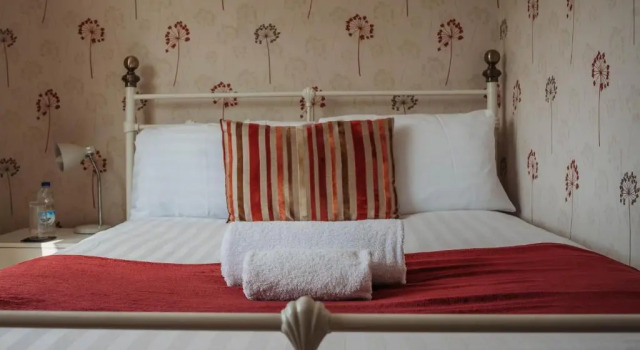 Номер Standard Three Wells B&B