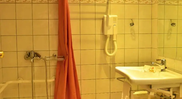 Двухместный номер Standard Mont Helmos Hotel