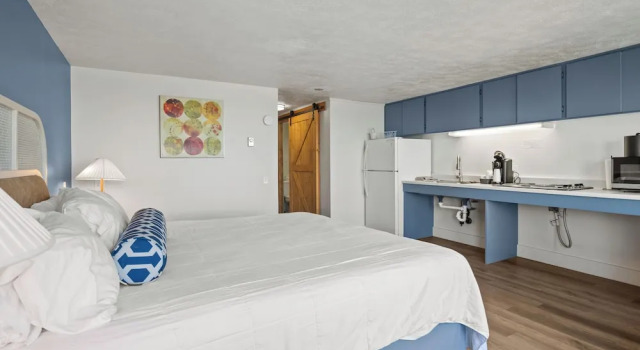Двухместный люкс Seagull Beachfront Inn