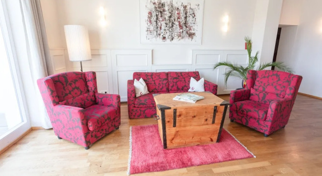 Weingut Hutter, Book Hotel Krems an der Donau 