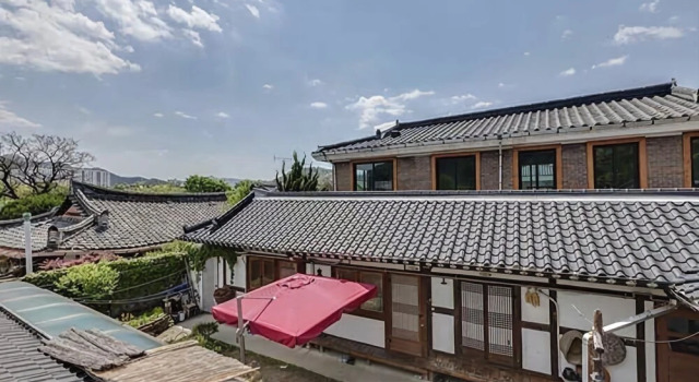 Jeonju Flowerwind Pension, Забронировать Отель Чонджу Чолла-Пукто, рядом с Конфуцианская школа хянгё в Чонджу