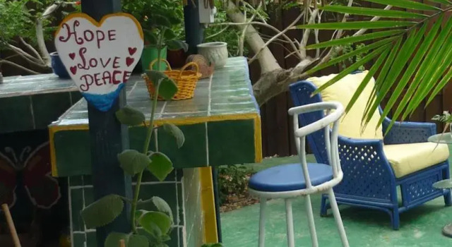 Asal Bed And Breakfast