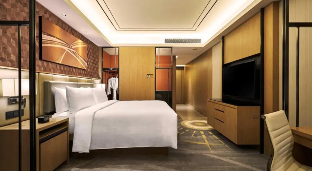 Двухместный номер Guest с видом на бассейн Hilton Manila Newport World Resorts