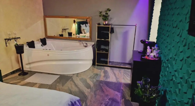 Fantasy Room, Varaa Hotelli Lupeni 